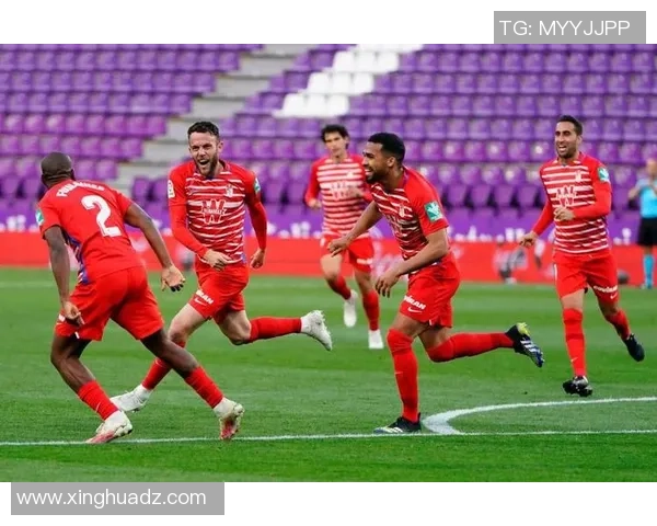 都拉斯与格拉纳达CF的精彩对决谁能在这场较量中脱颖而出 都拉斯与格拉纳达CF的精彩对决谁能在这场较量中脱颖而出