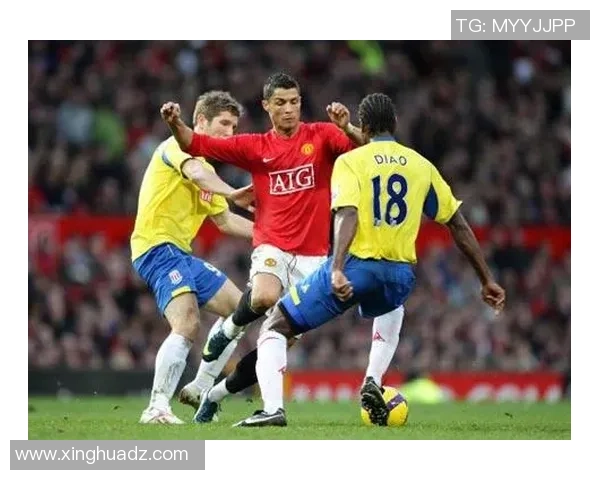 曼联与斯托克城激战回顾1月16日精彩比赛录像全解析 曼联与斯托克城激战回顾1月16日精彩比赛录像全解析